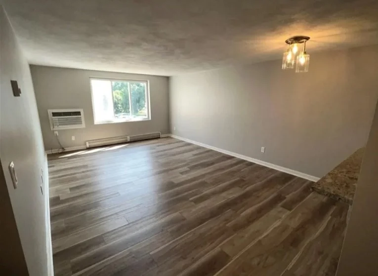 200 Woodlawn Ave, North Providence