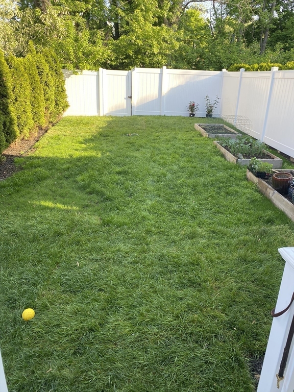 120 Coleridge St, East Boston