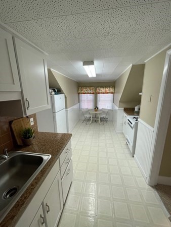 83 Preston St, Wakefield