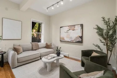 59 Fort Ave, Roxbury