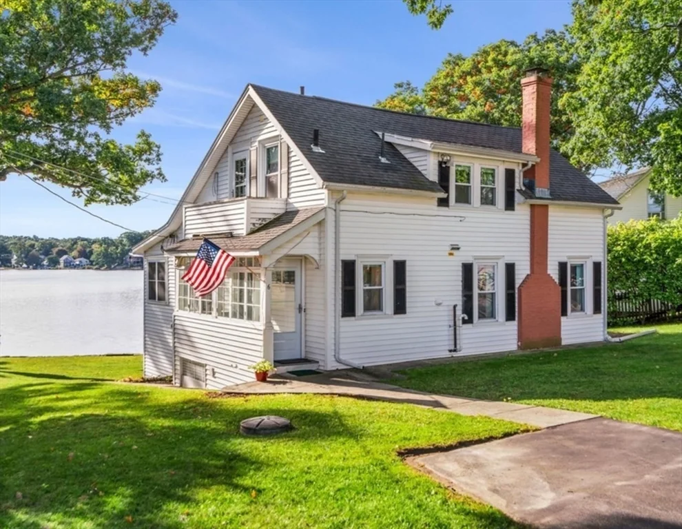 6 Davis Way, Worcester