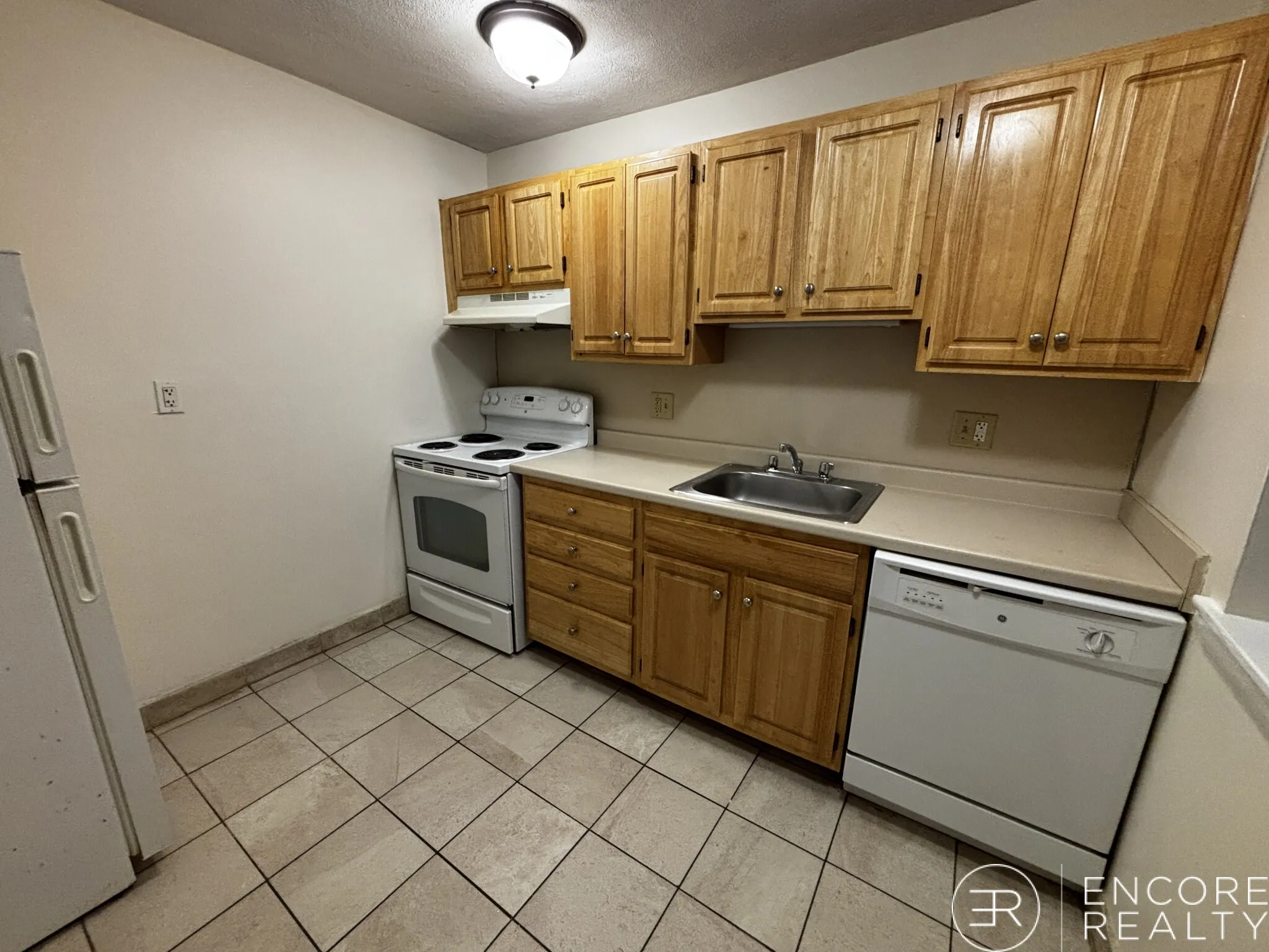 84 Gardner St, Allston