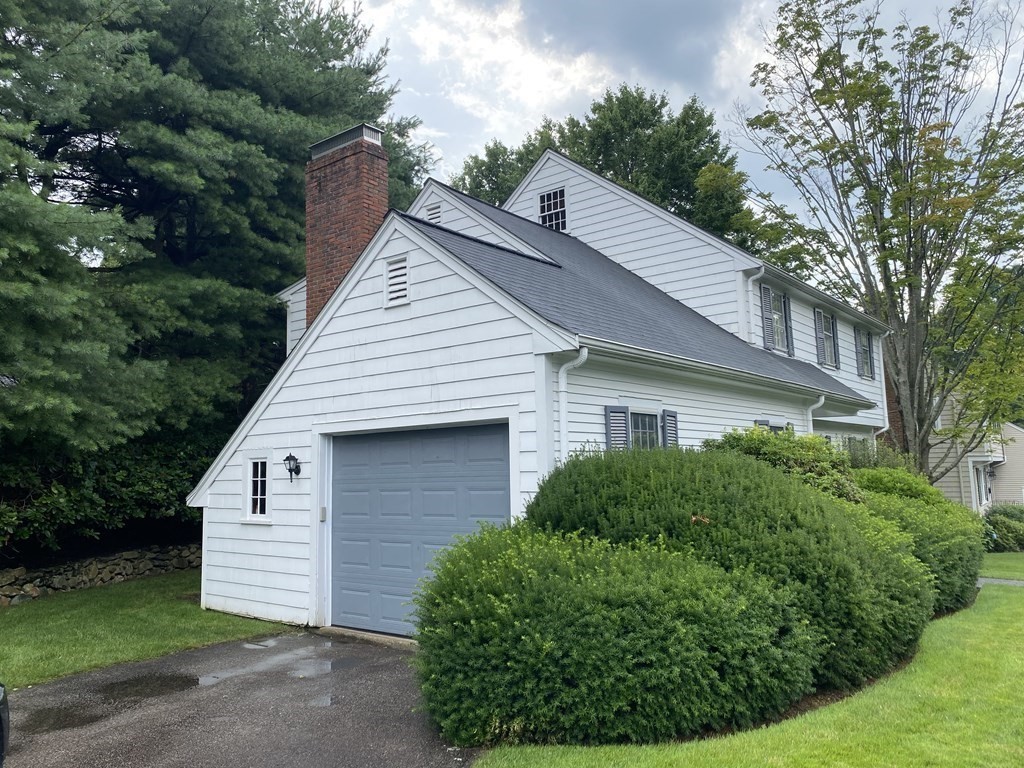 8 Cefalo Rd, Needham