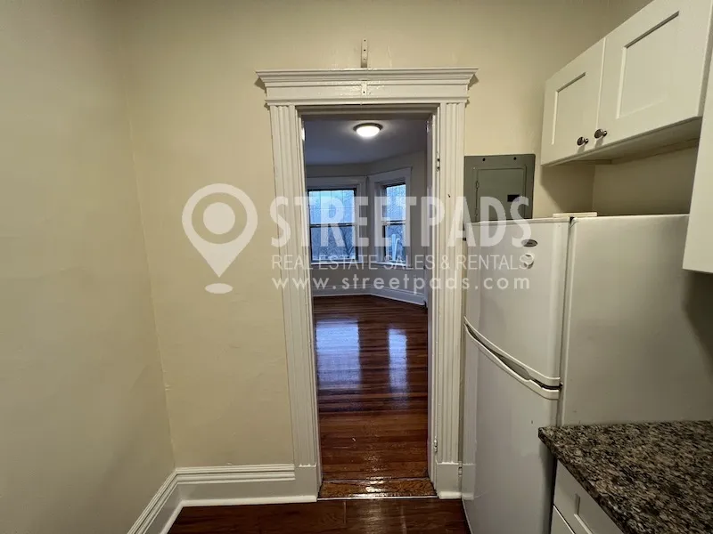 31 Park Dr, Fenway