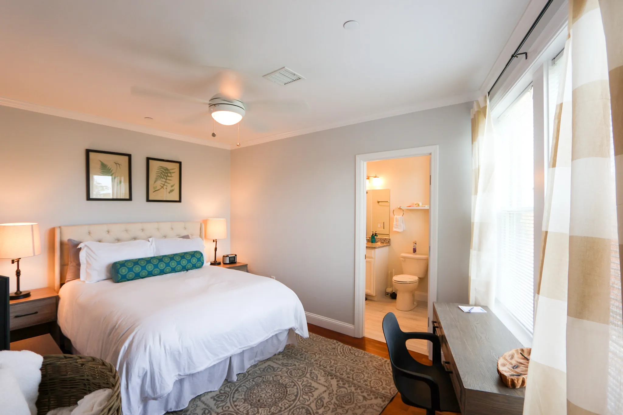 1008 Tremont St, Roxbury