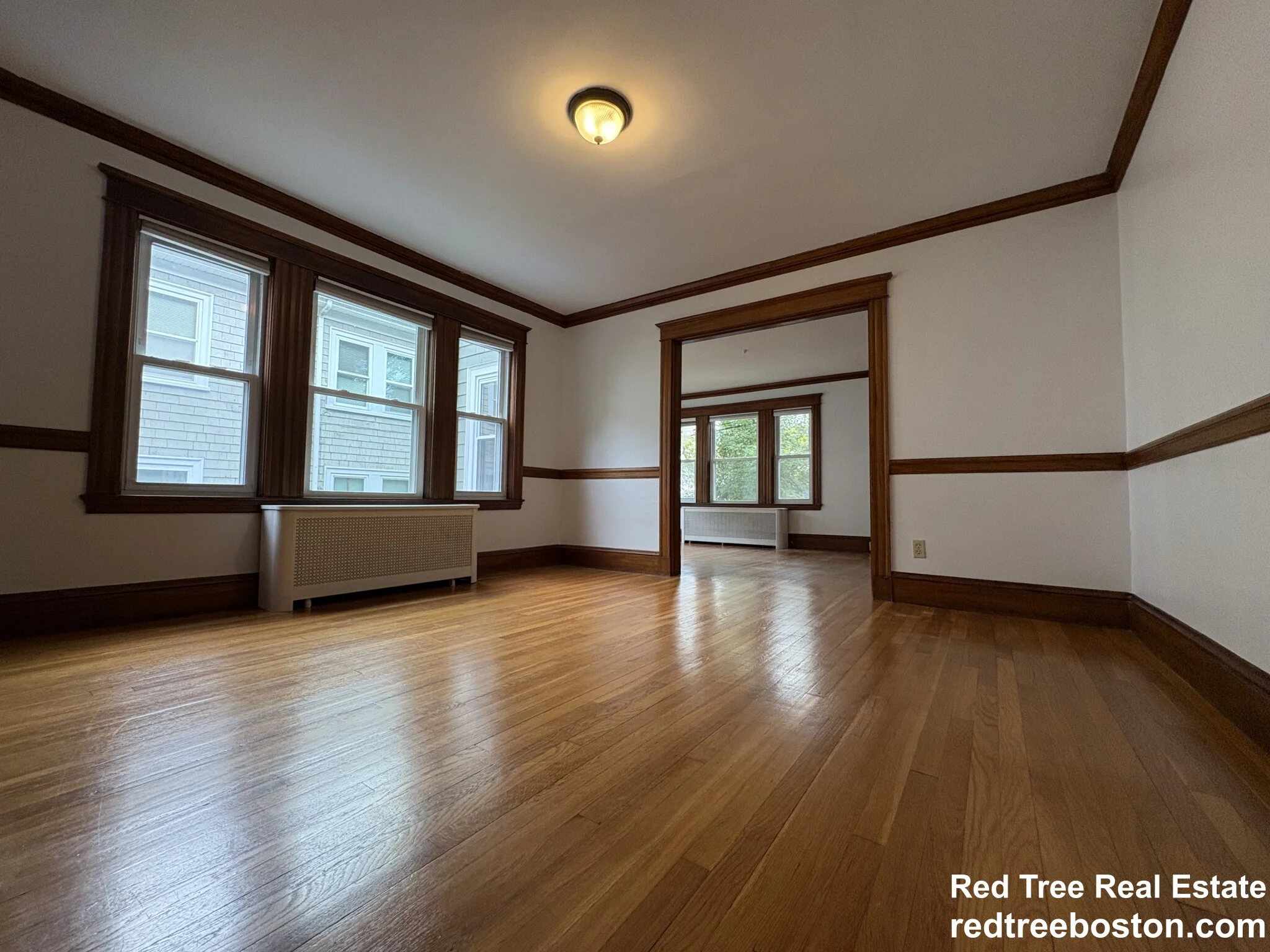 63 Newport St, Arlington Heights