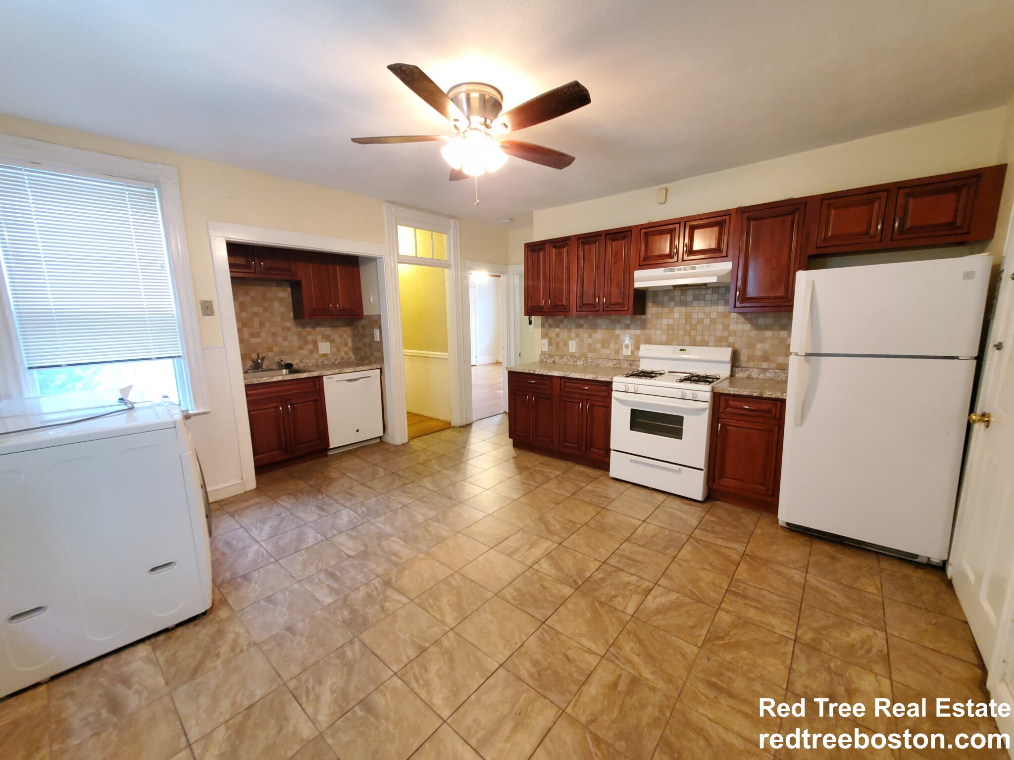 234 Cypress St, Brookline