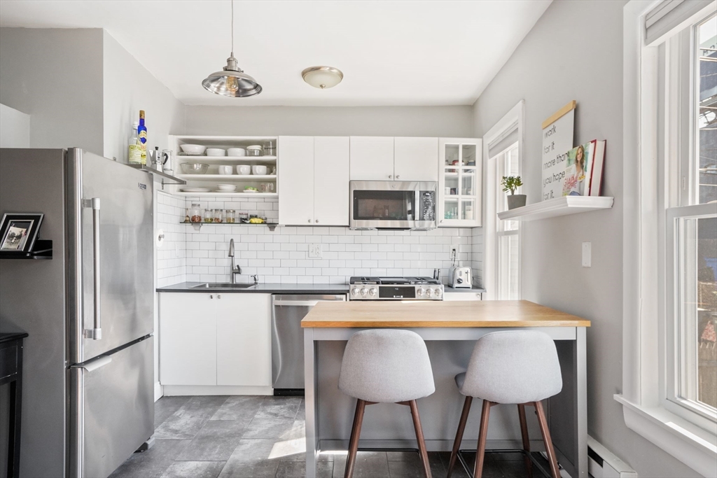 139 Paris St, East Boston