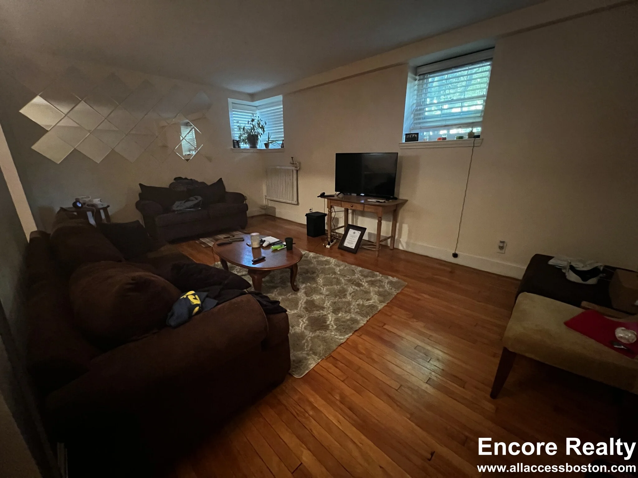 1555 Beacon St, Brookline