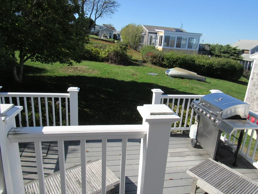 4 Cliff Rd, Little Neck