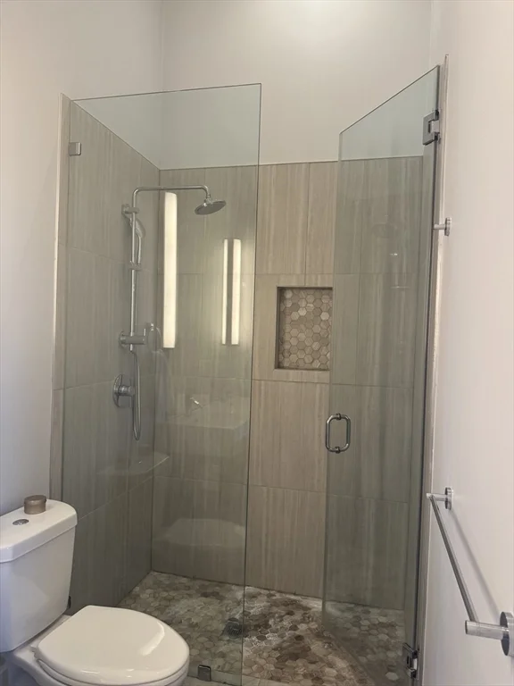 204 Spencer Ave, Chelsea