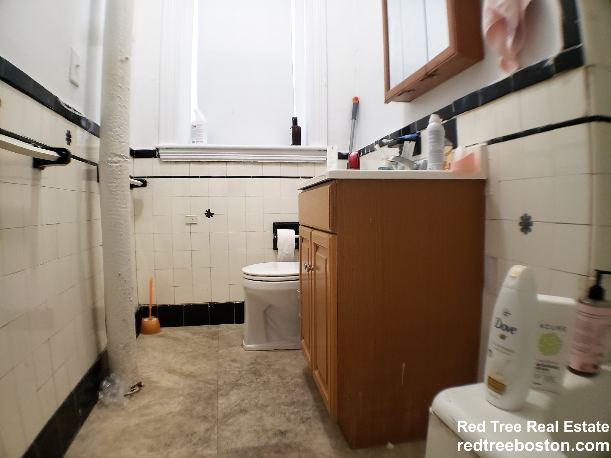 1810 Commonwealth Ave, Brighton