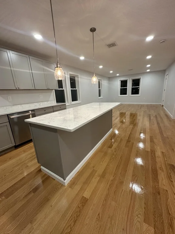 180-182 Osgood St, Lawrence