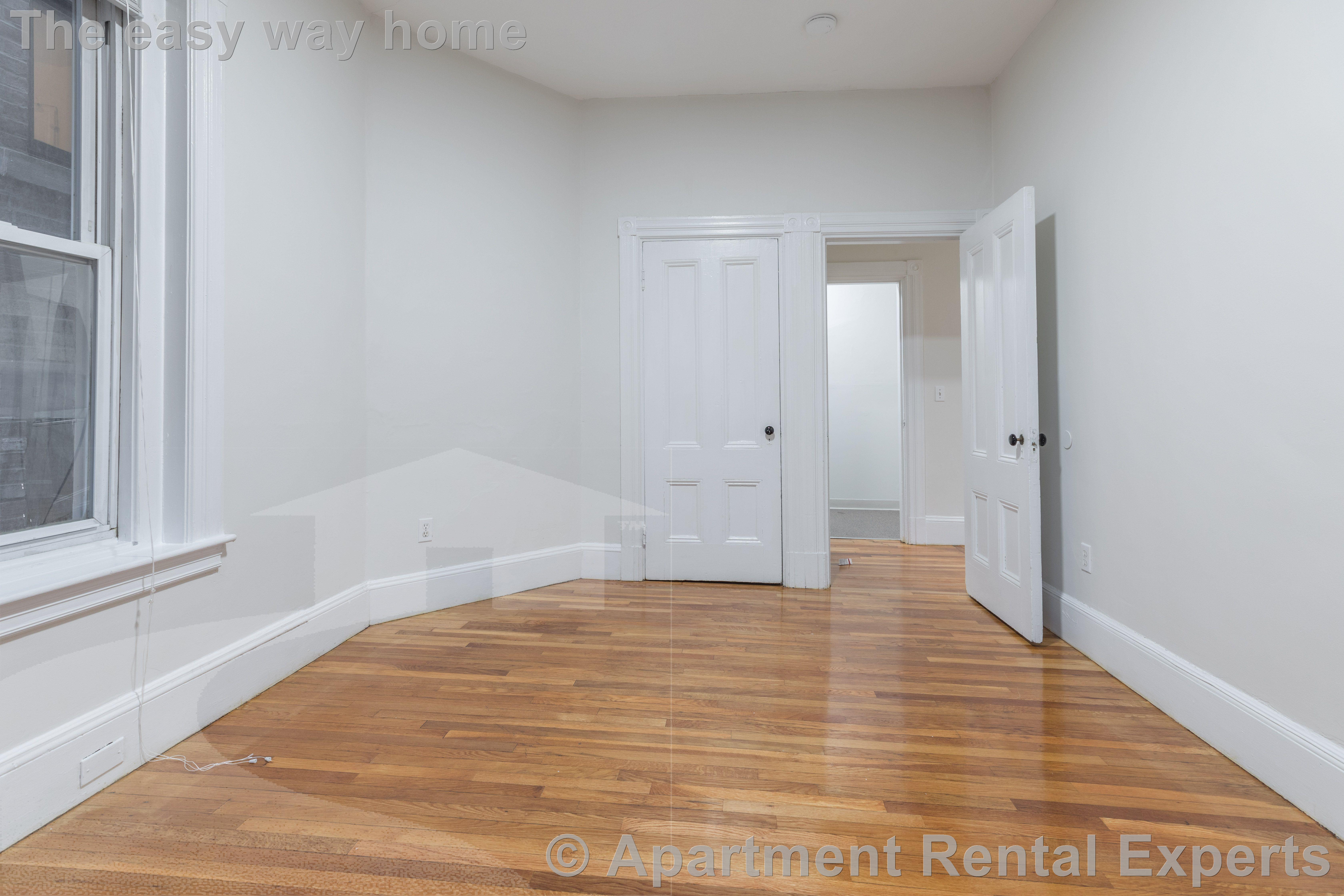 891 Massachusetts Ave, Central Square