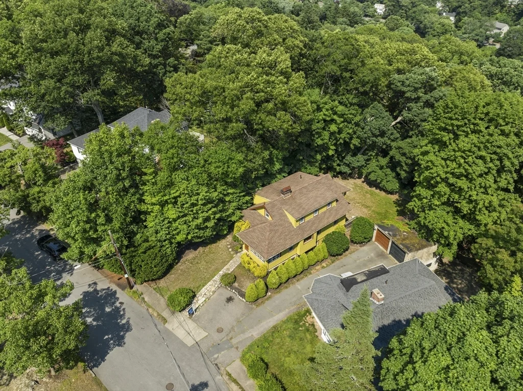 50 Grove Hill Park, Newton