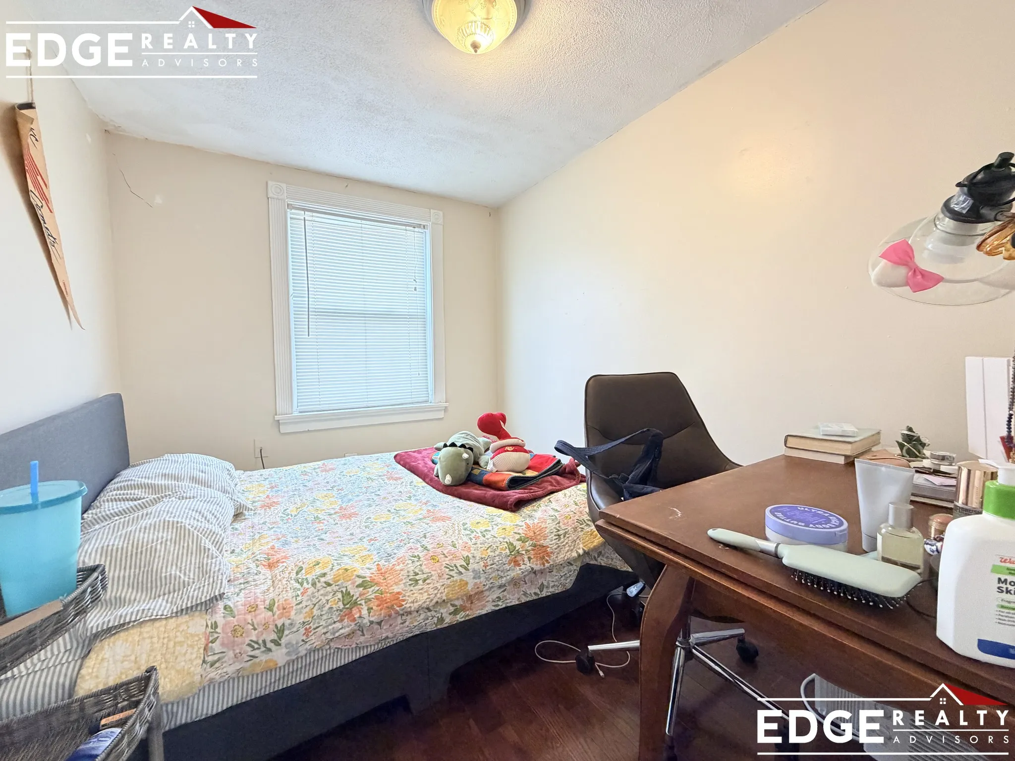 5 Cottage St, South Boston