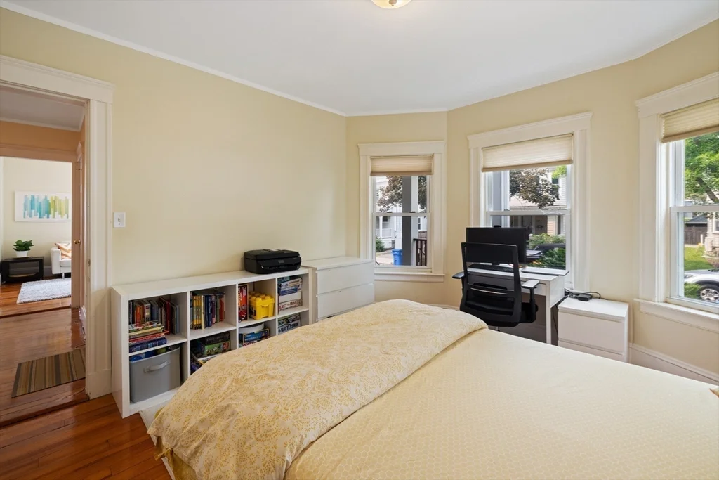 29 Worcester St, Belmont