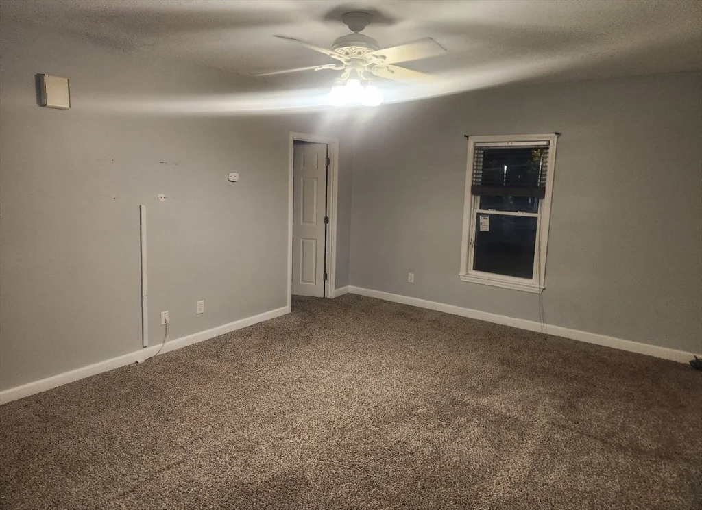 10 Holman St, Attleboro