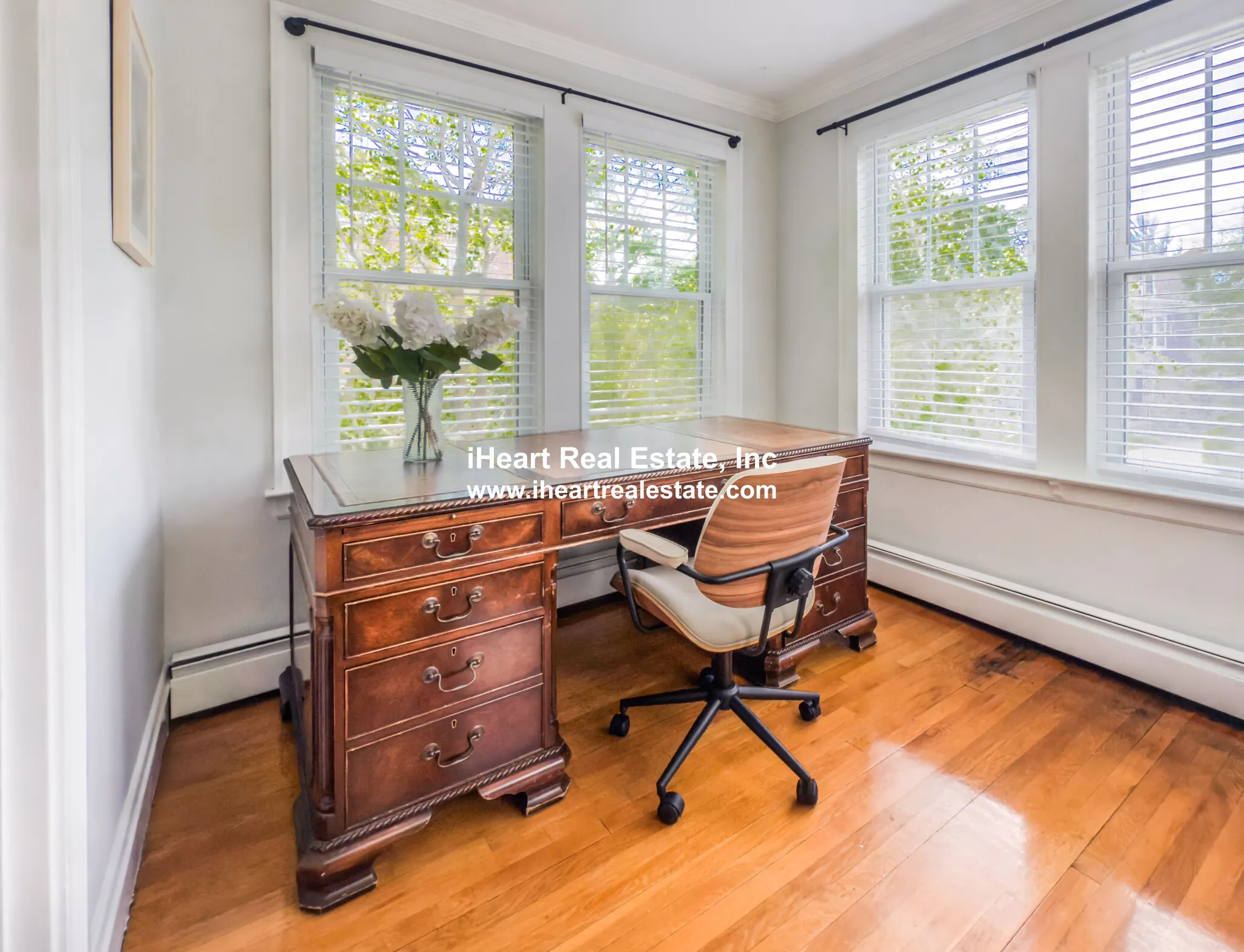 65-67 Saint James Circle, Hunnewell Hill