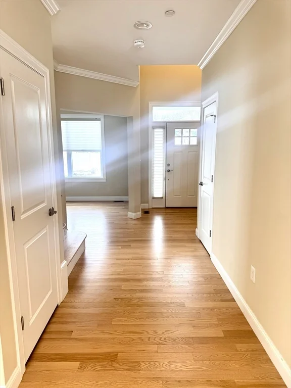 100 Baldwin Ave, Woburn