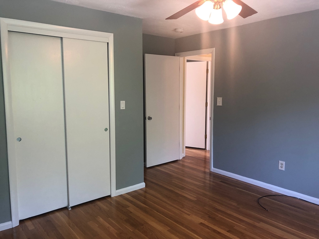 81 Lionel Ave, Waltham