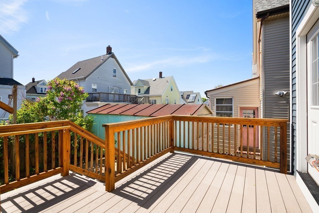 34 Henry St, Everett