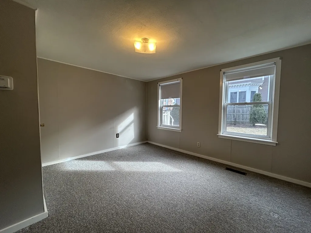 126 Lowell St, Peabody