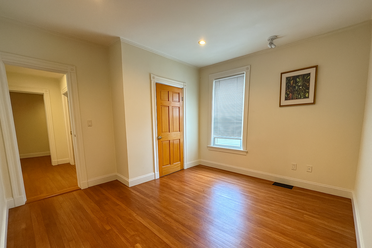 7 Alcott St, Allston