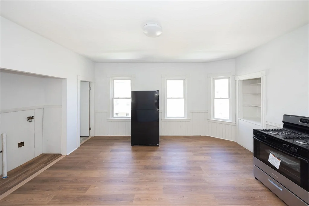 6 Vernon Street Pl, Worcester
