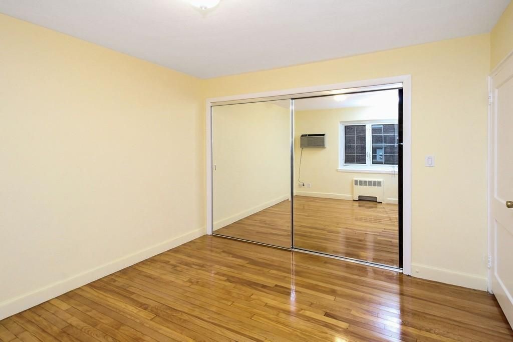 28 Saint Paul St, Coolidge Corner