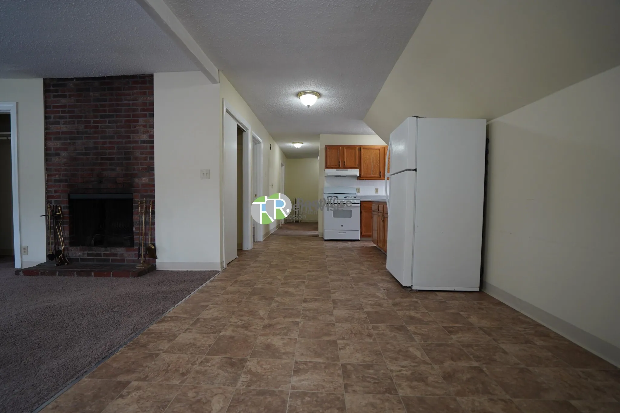 80 Robbins St, South Side