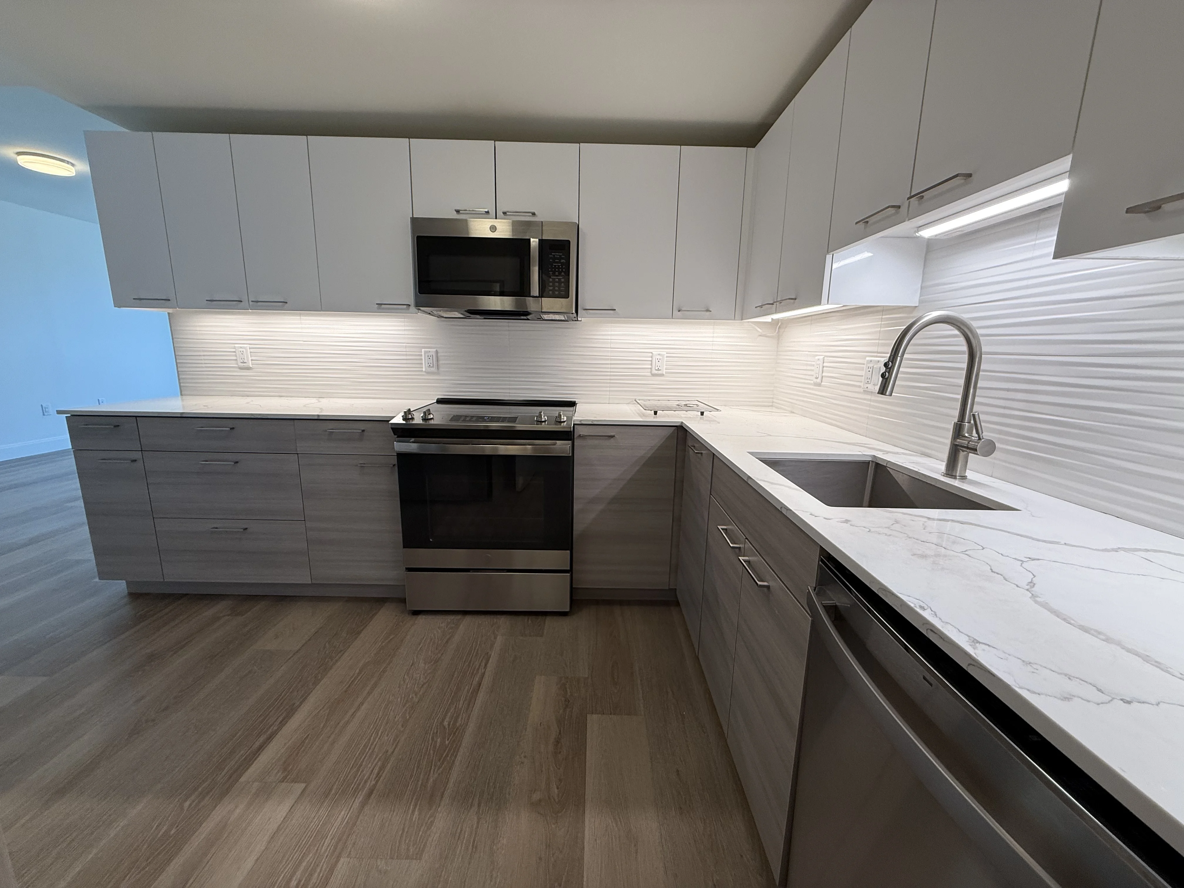 1079 Commonwealth Ave, Allston