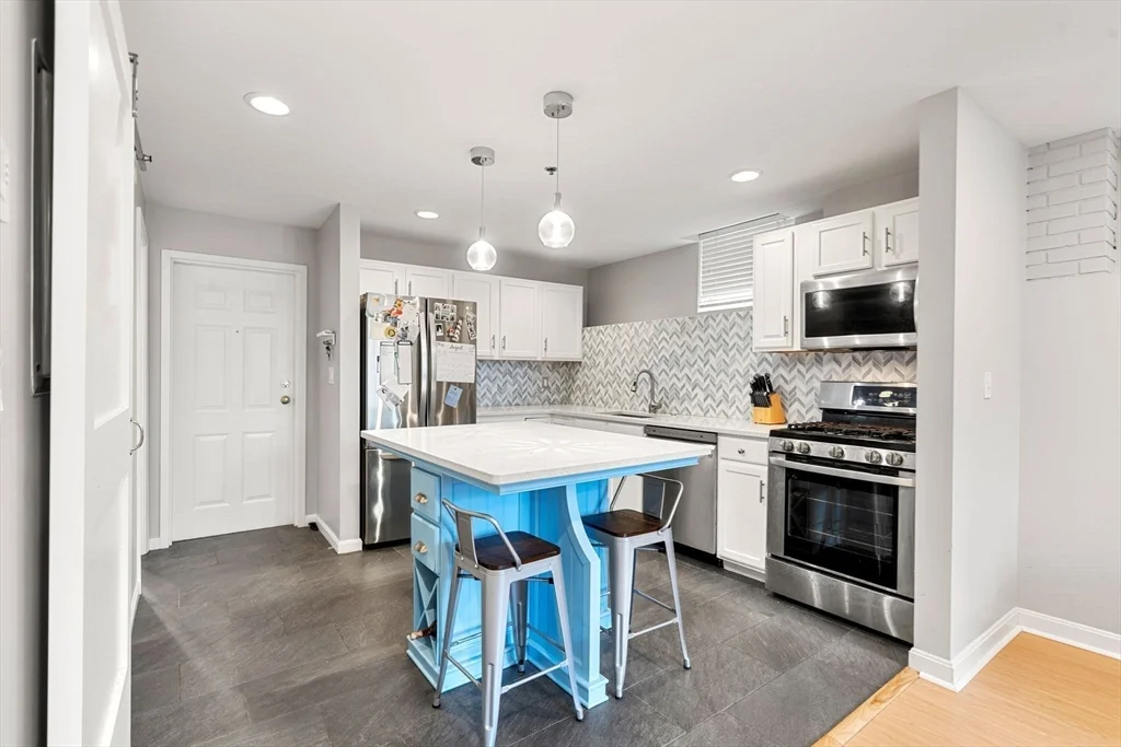 2277 Massachussetts Ave, Porter Square