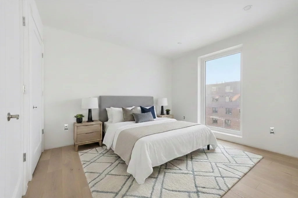 1035 Commonwealth Ave, Allston