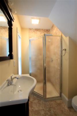 6 White Street Pl, North Cambridge