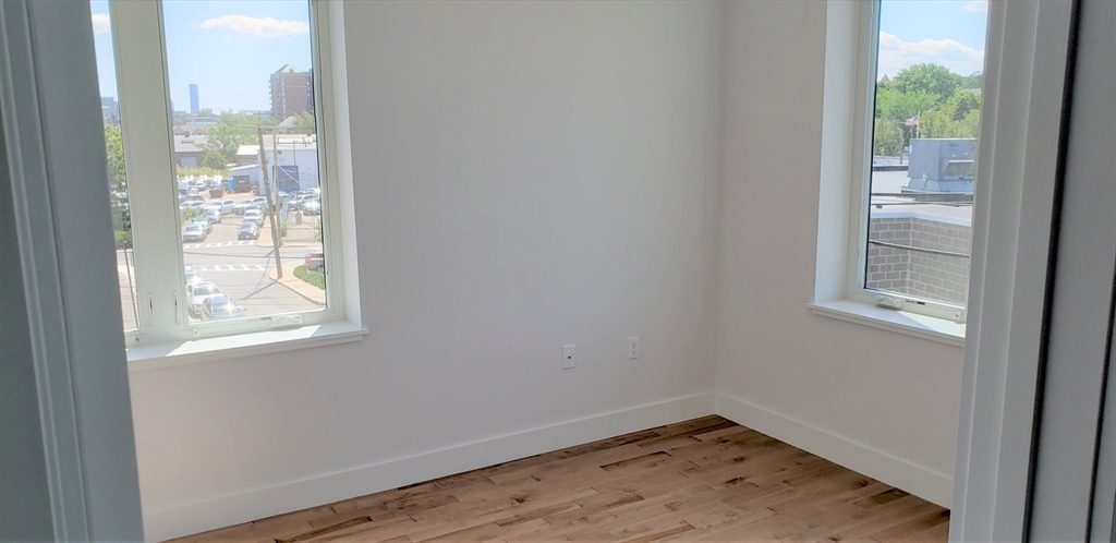 50 Hichborn, Brighton