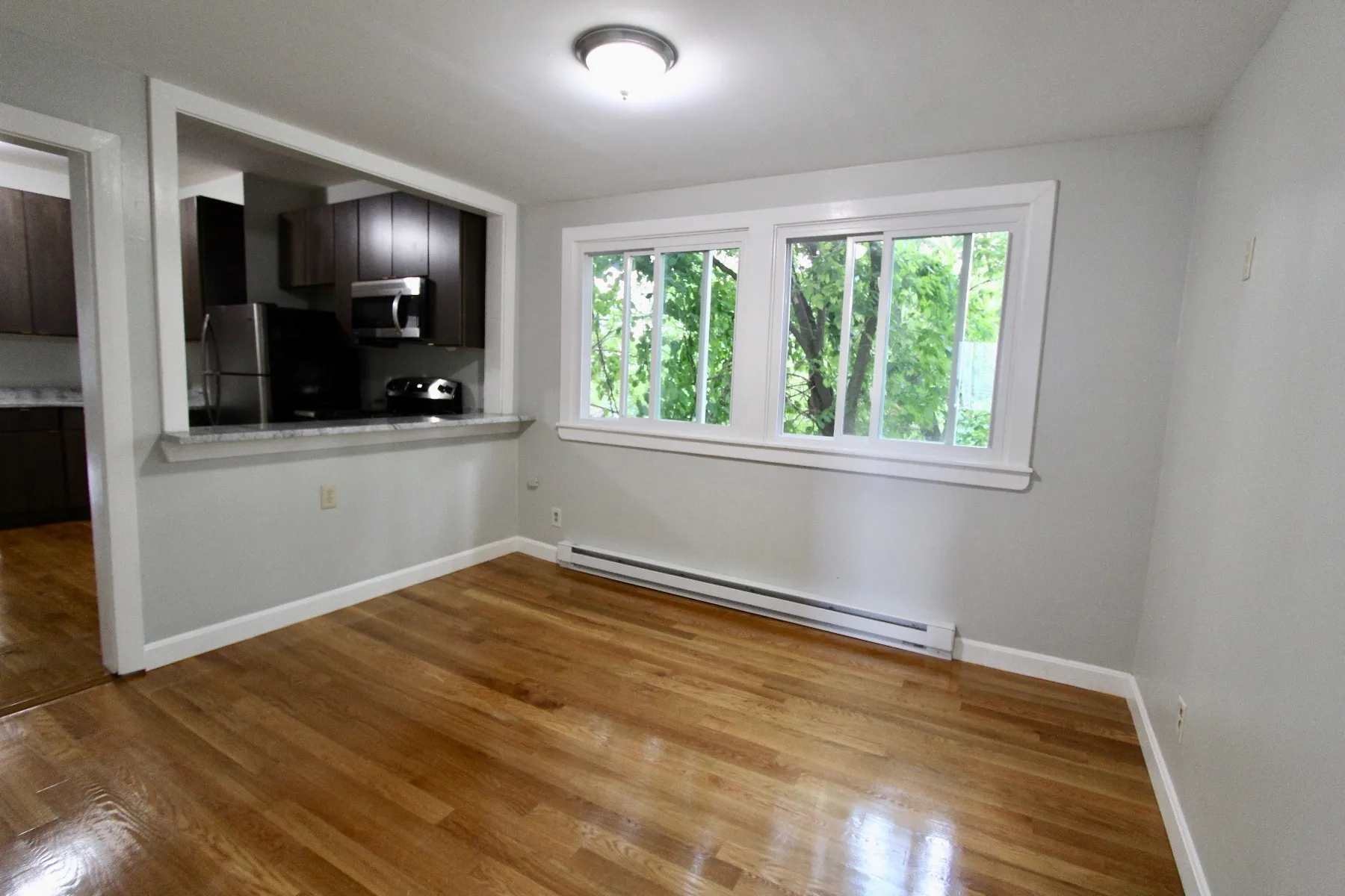 94 East Cottage St, Dorchester