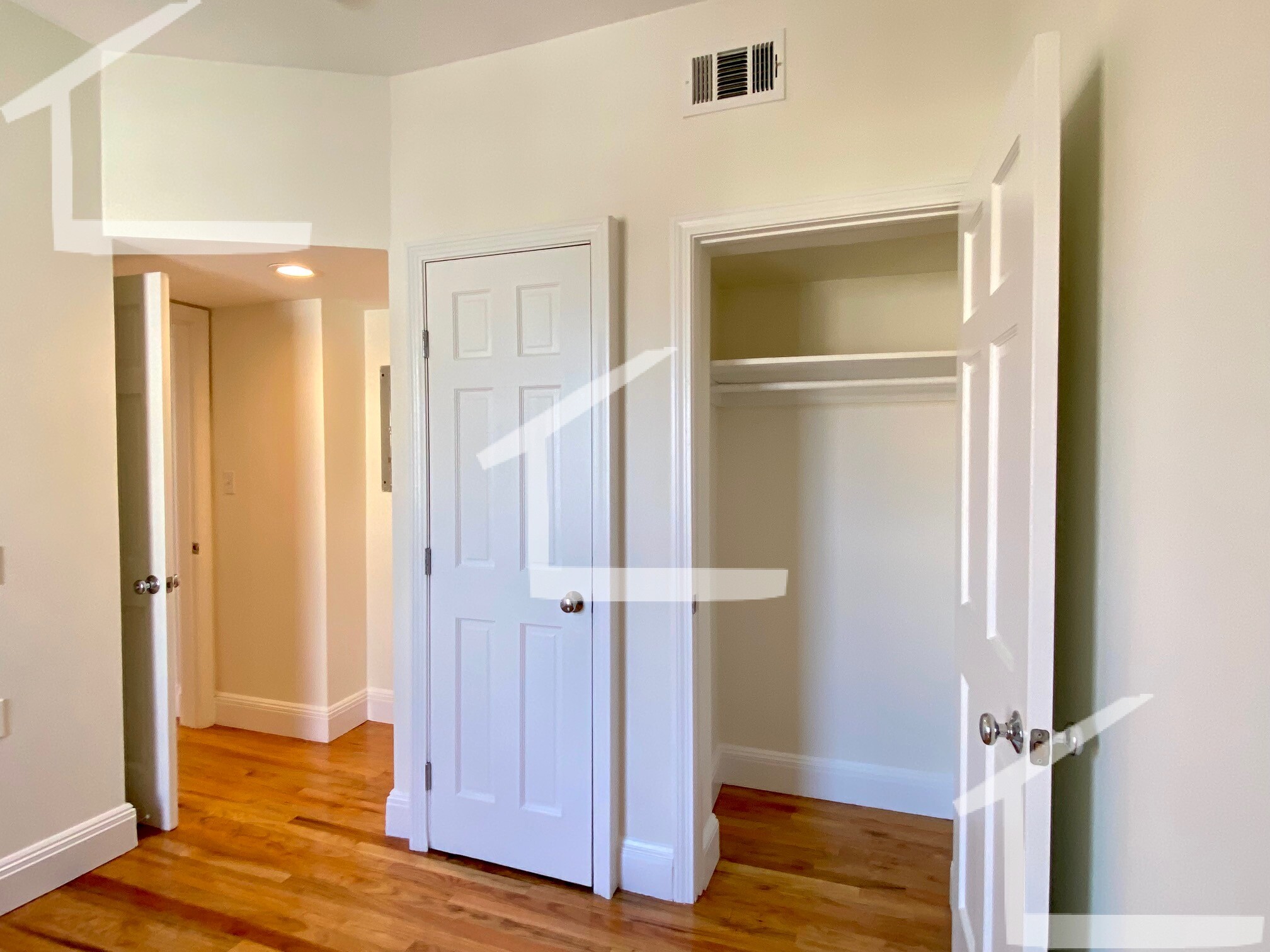 10 Brainerd Rd, Allston