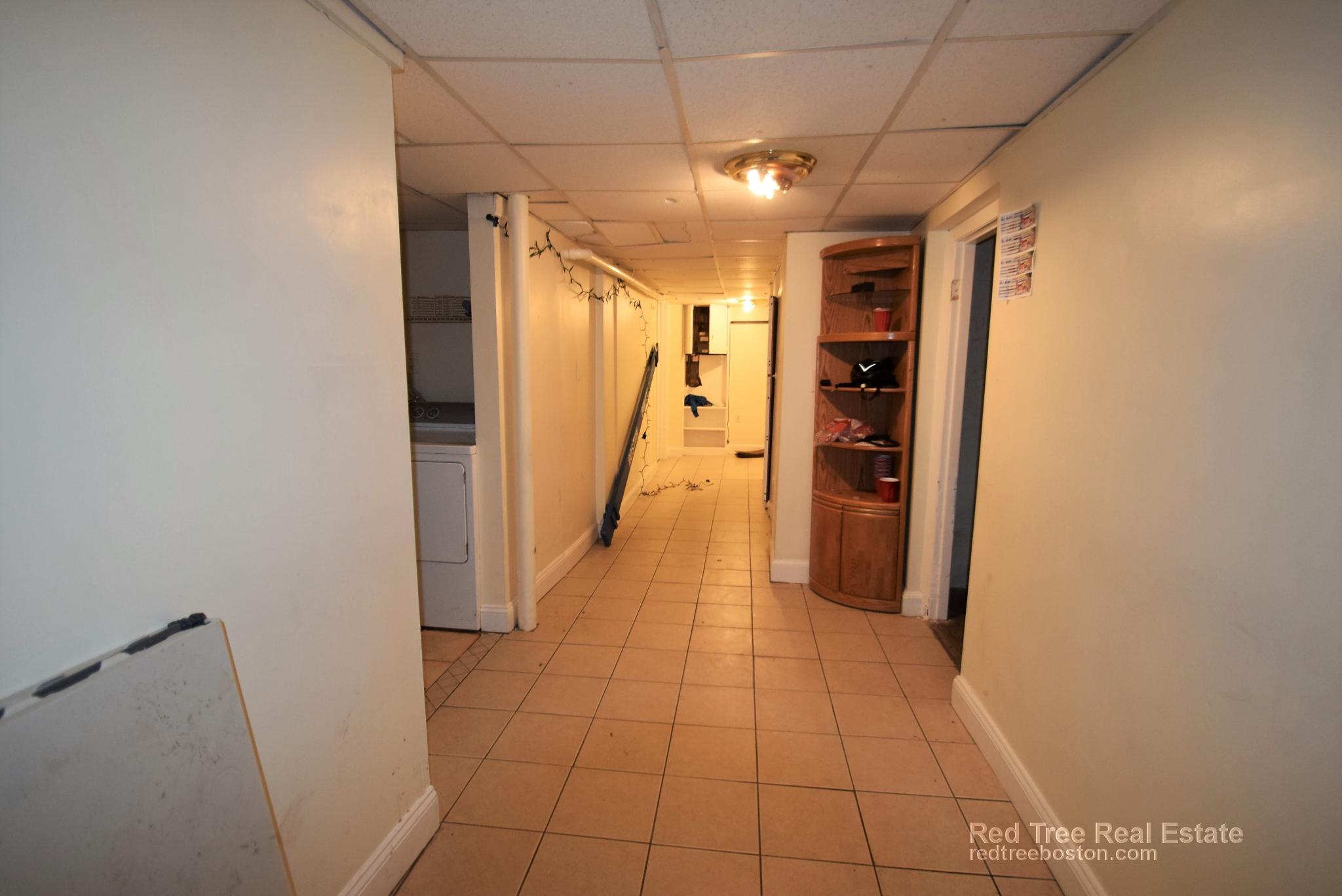 6 bed, 3 bath apartment for rent at 44 Pratt St, Allston — photo 17 of 26