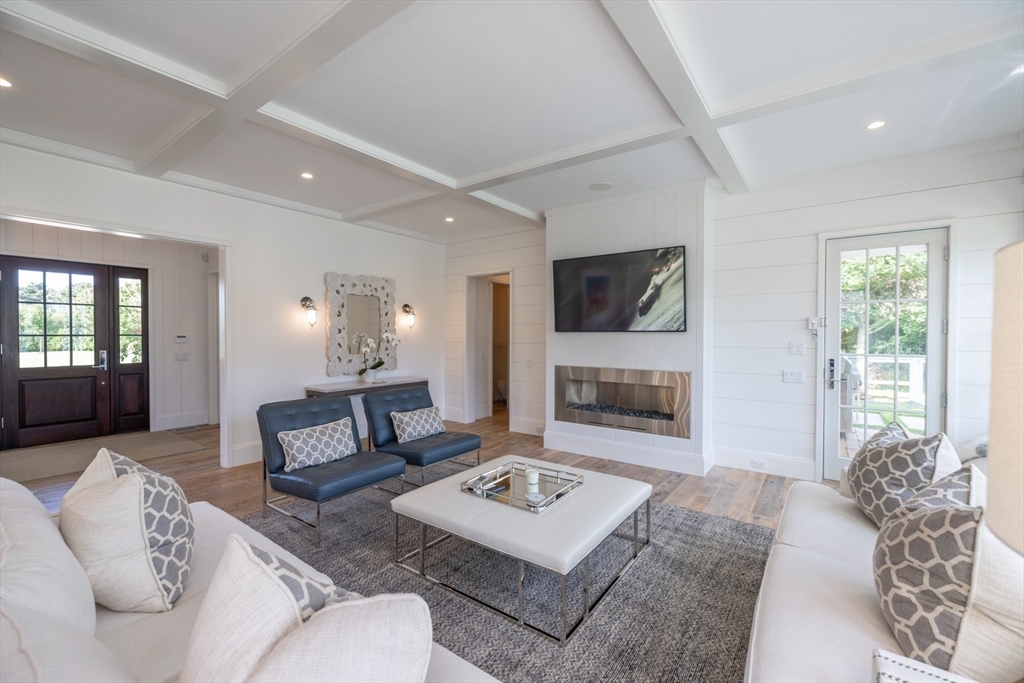 106 A Surfside Rd, Surfside