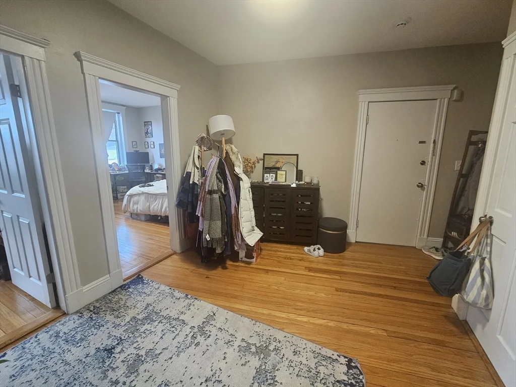 370 Chestnut Hill Ave, Brighton