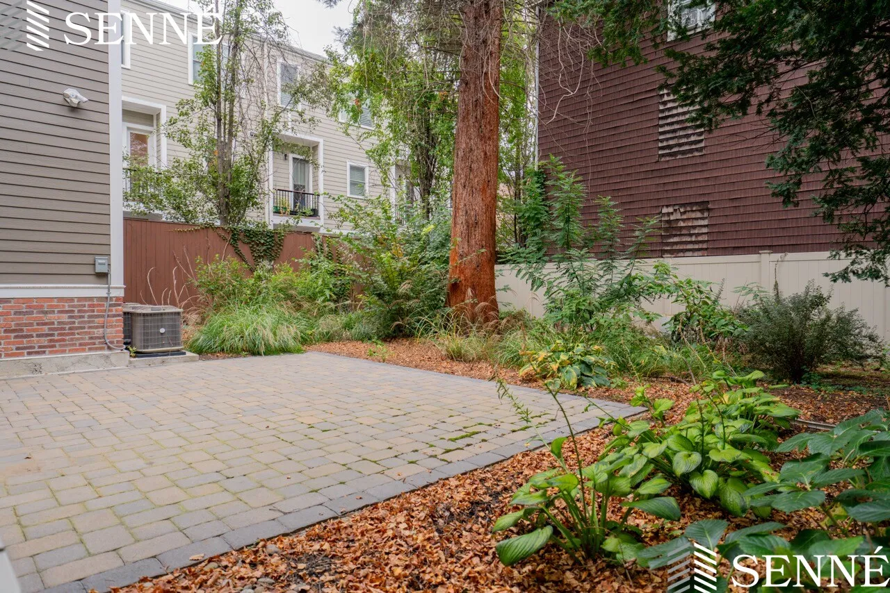 14 Lopez St, Cambridgeport