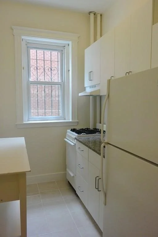 1330 Commonwealth Ave, Allston