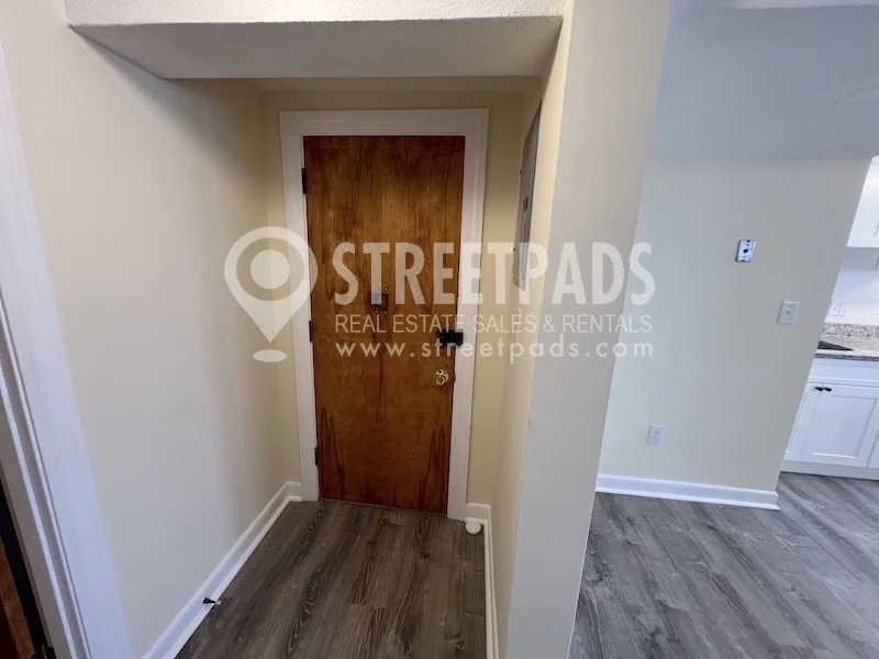 176 North Beacon St, Brighton