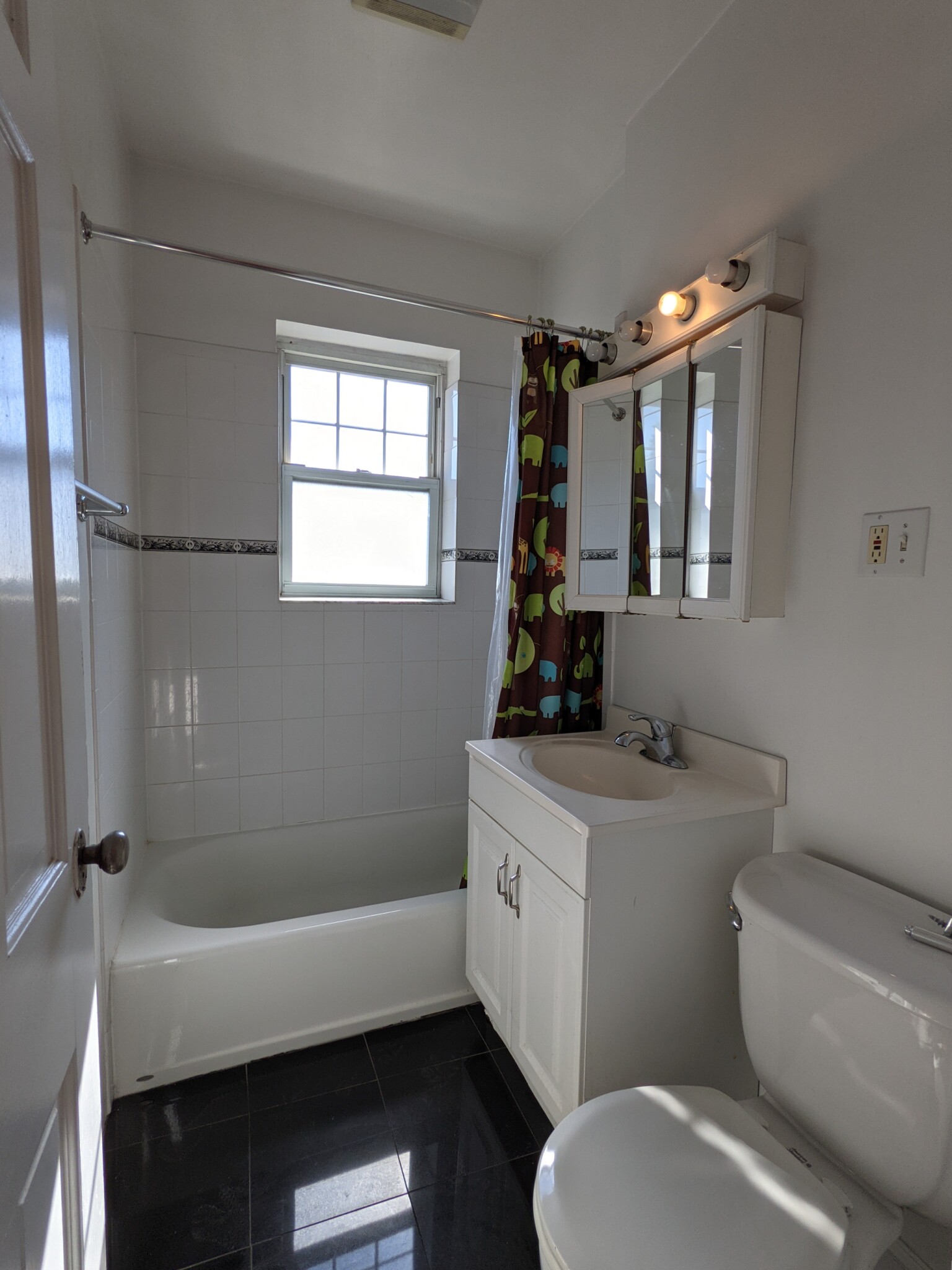 24 Fairbanks St, Brookline