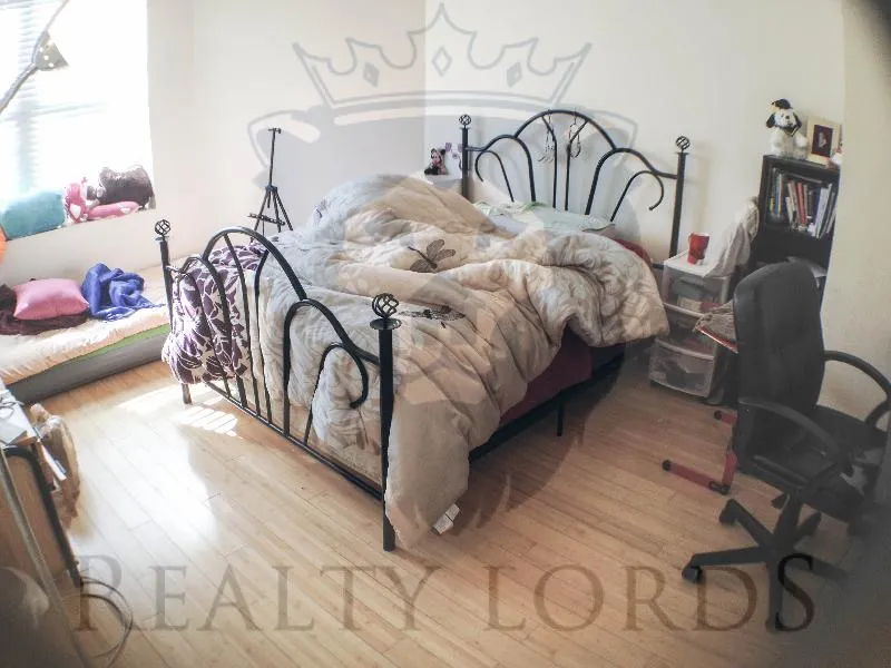 243 Harvard Ave, Allston
