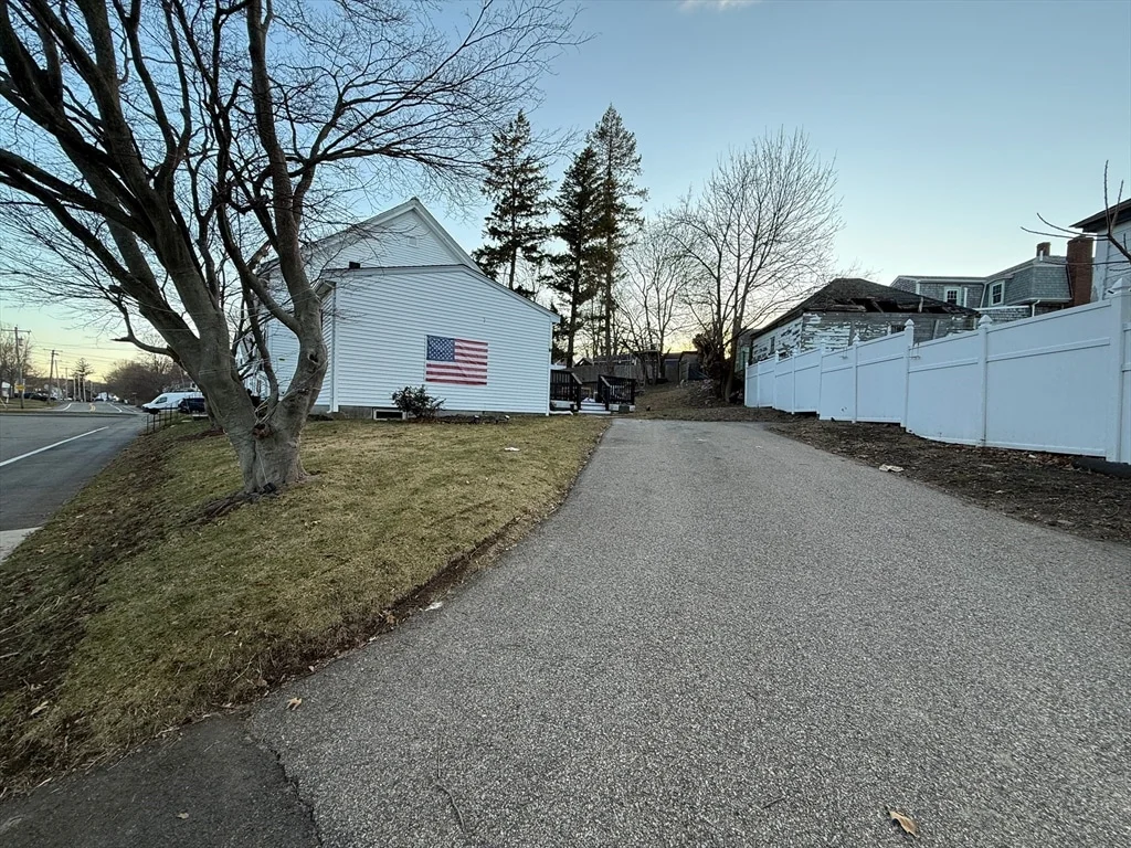 170 Neck St, North Weymouth