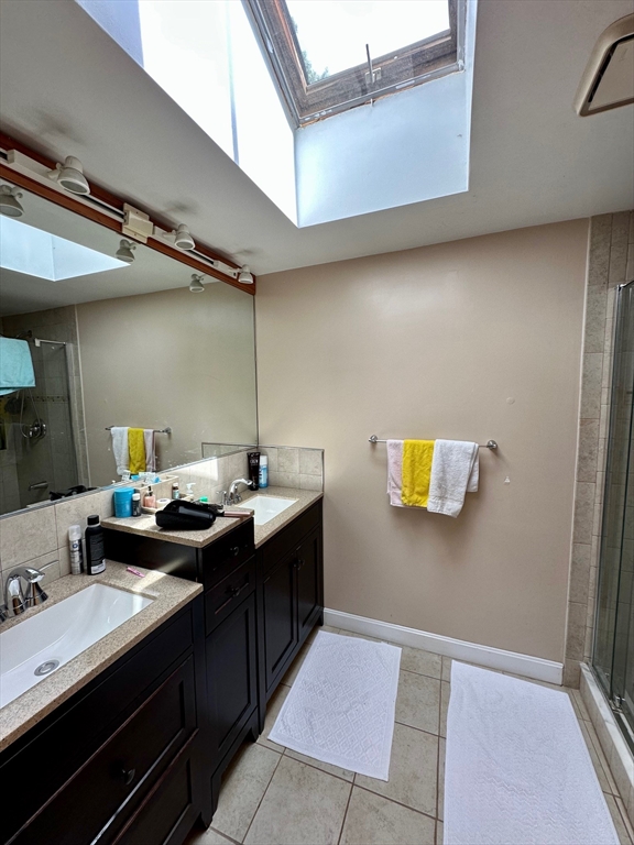 57 Maurice St, Medford