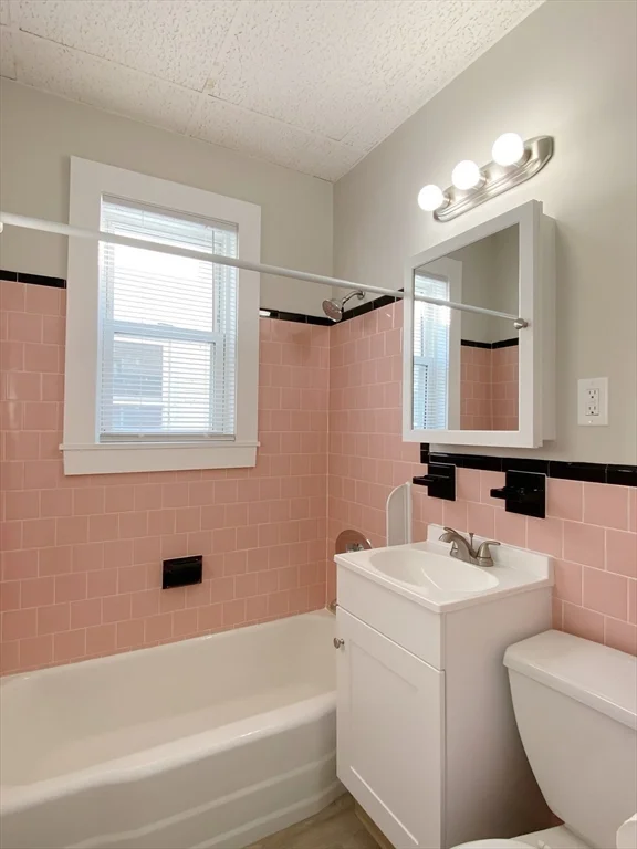 73 Campbell Ave, Revere