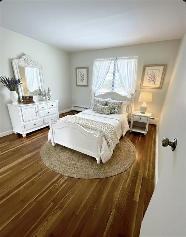 94 B Charles River Rd, Waltham